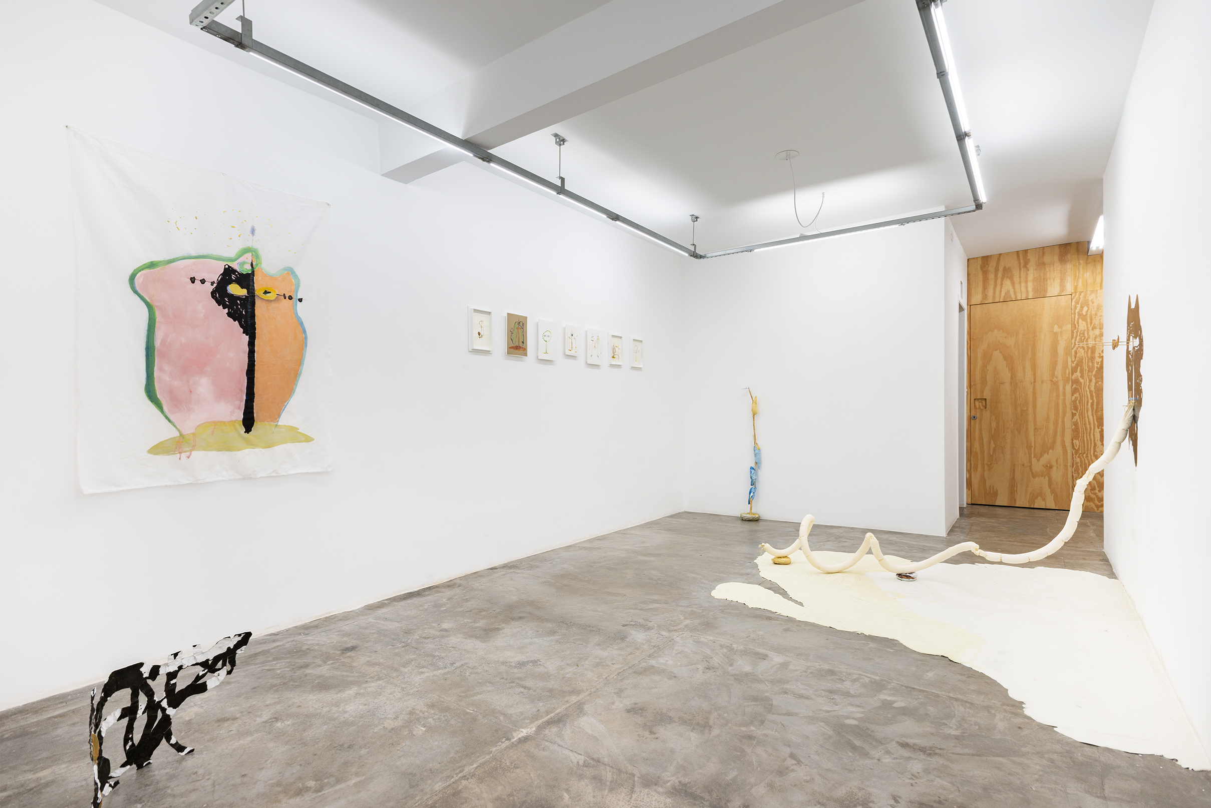 espetinho antro manga, 2025, vista geral da exposição, Sala Espelho