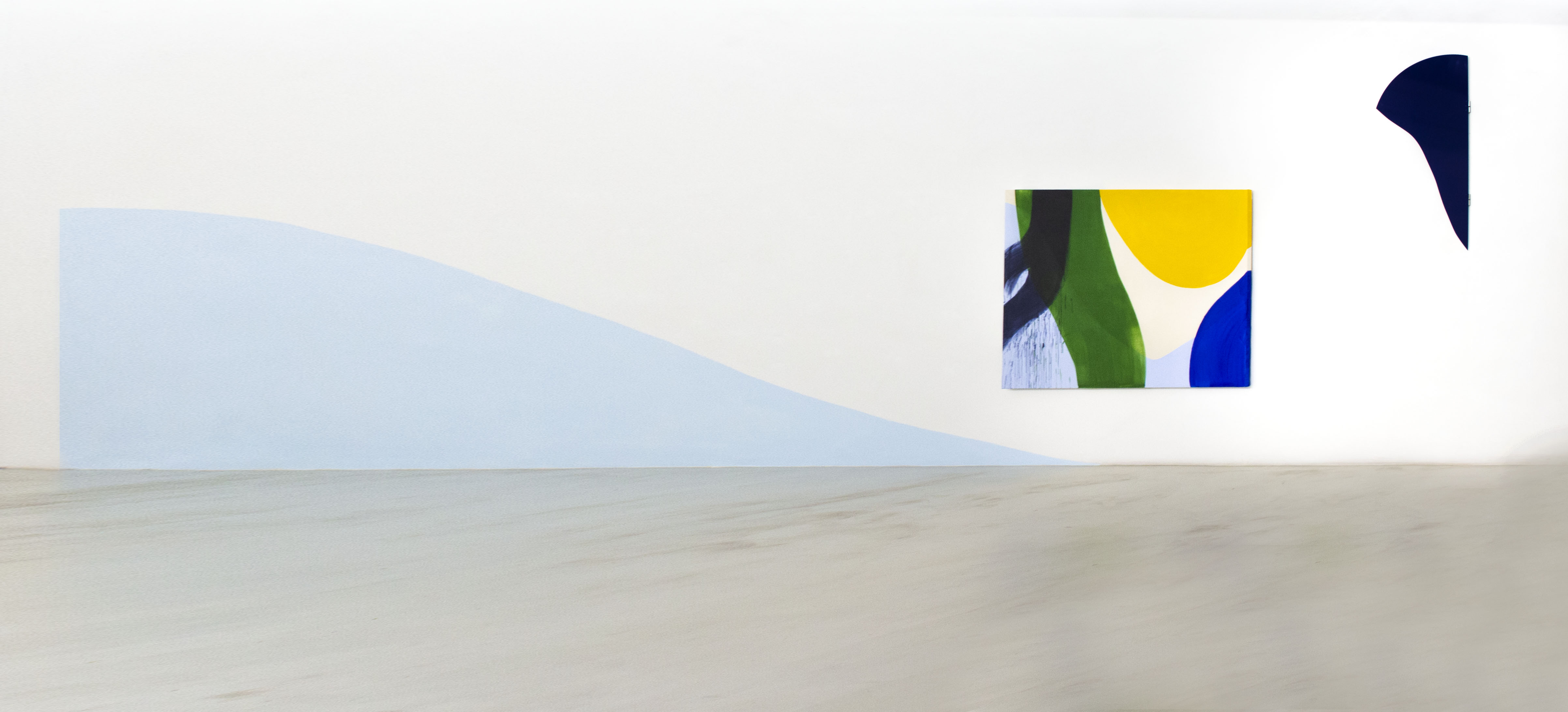 	Vista da instalação, Tra loro, exposição dupla com curadoria de Cecilia Canziani, Labs Contemporary, Bolonha, Itália, 2024