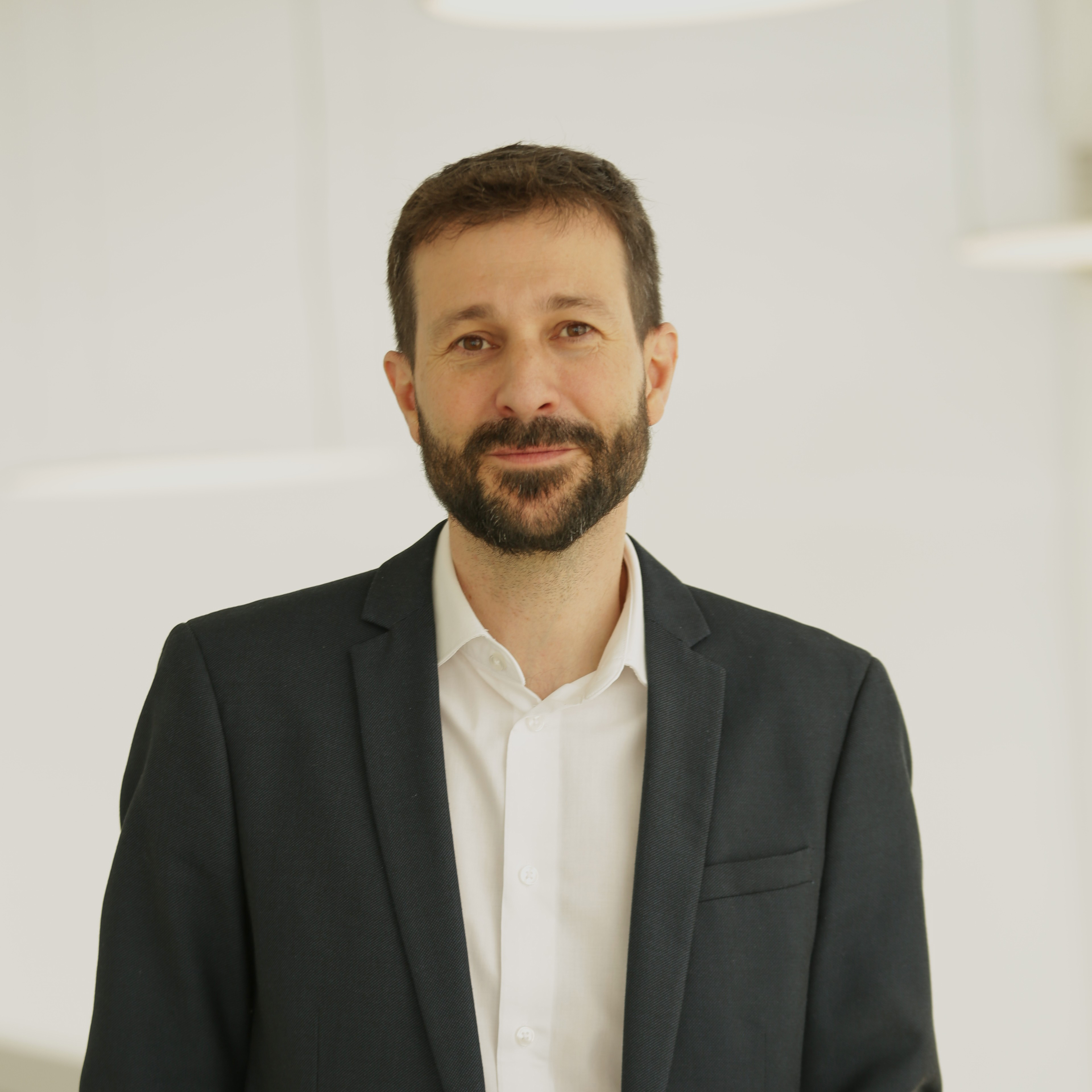 <p>
	Javier Martín-Jiménez</p>
